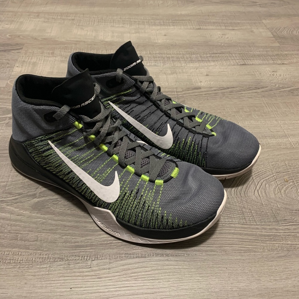 Nike Air Zoom Ascention green size